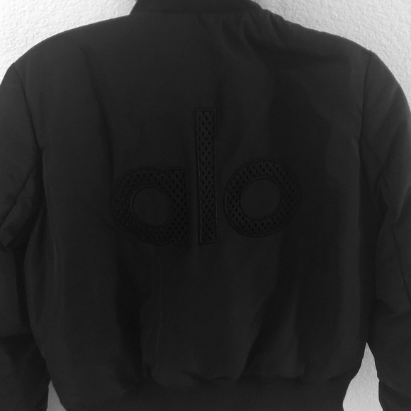 Alo Yoga Off Duty Bomber Jacket S - Picture 3 of 7